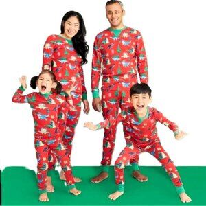 NWT Wondershop Men’s Christmas Dinosaur Pajama Set – Size XL - Extreme Comfort!